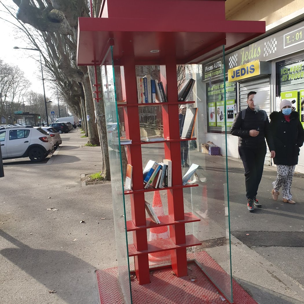 Boîte à livres Rome 1
